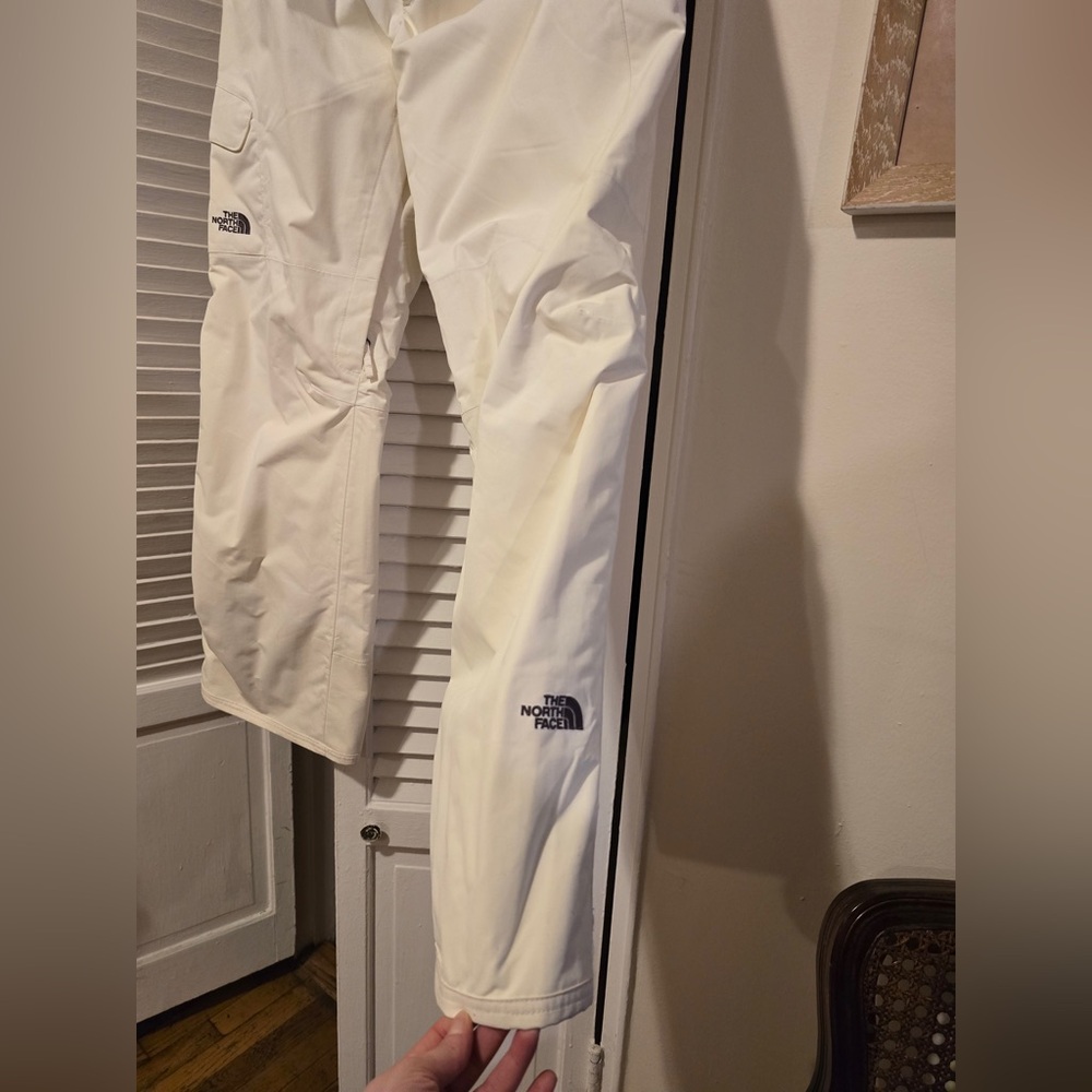The North Face Women's Cream Snow Pants - Picture 2 of 11